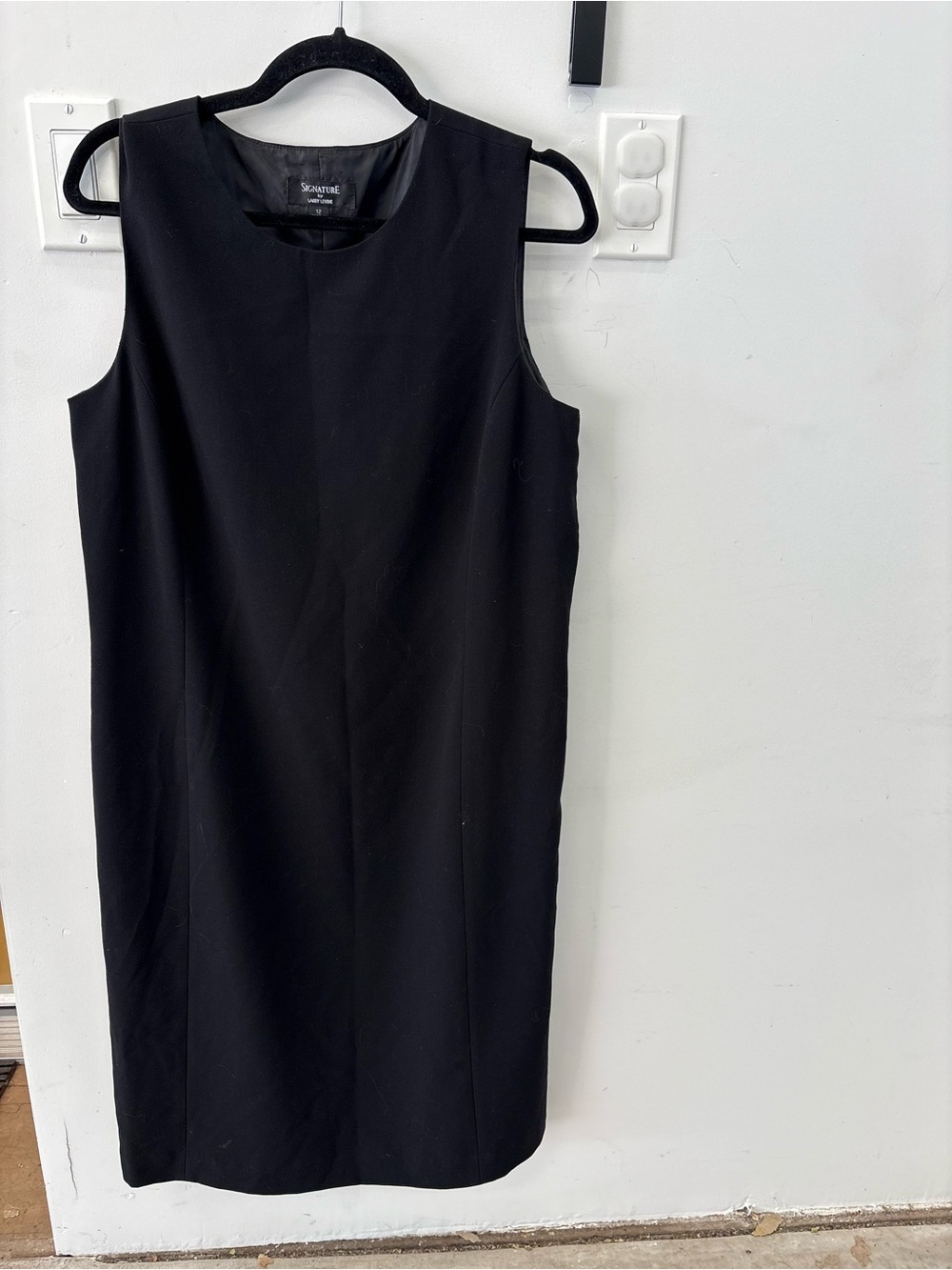 Larry Levine Black Sleevelesst Sheath Dress Office Work Business Vintage Size 12